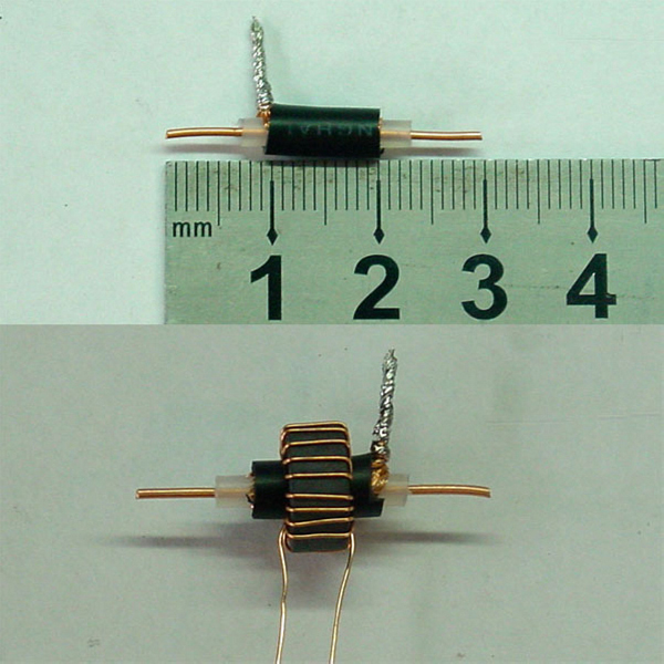 图8   将同轴电缆穿过磁环