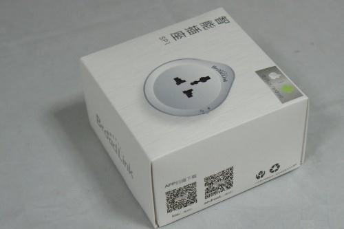 插上智能插座后首先要安装App