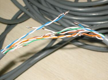 浅析光纤通信的测试及故障排除设备