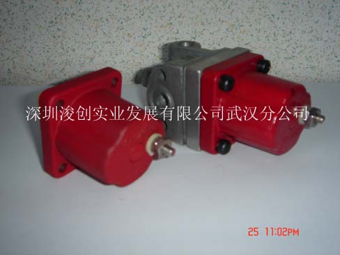 销售康明斯配件3054609电磁阀
