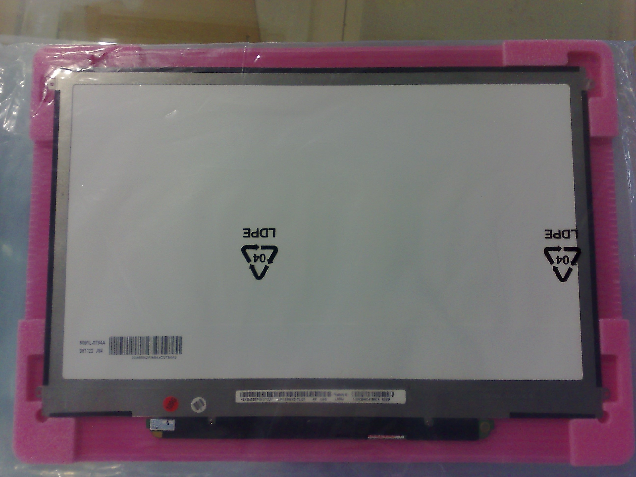 LG Philips 13.3寸液晶屏LP133WX3