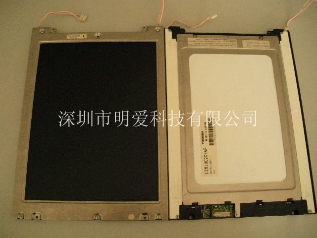 供应TOSHIBA液晶屏LTM10C209AF