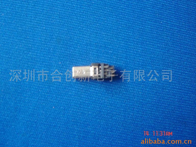 供应MINI U* 8PIN 公座