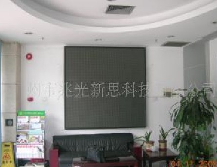 供应户外单色P12电子显示屏