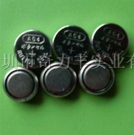 供应1.5V AG4碱性*钮扣电池