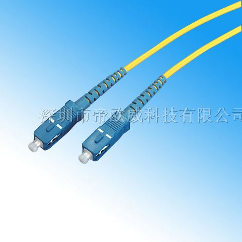 供应厂家生产 光纤跳线LC-SC 单模单芯 尾纤