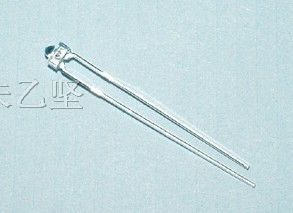 供应LED发光二*管 1.8MM 白发黄