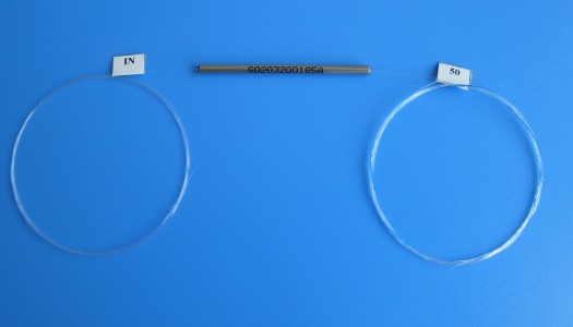 供应  新锐科 光分路器 钢管式裸纤式1分2分路器