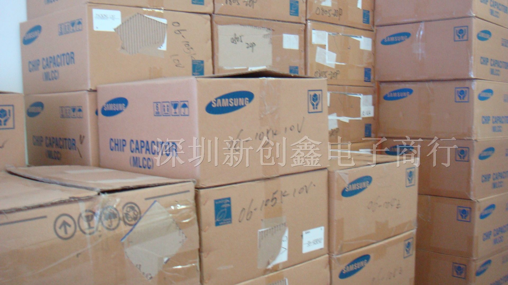 大量现货供应三星贴片电容CL21A475KAQNNNG