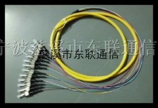 供应光纤束状尾纤、SC8芯光纤束状尾纤
