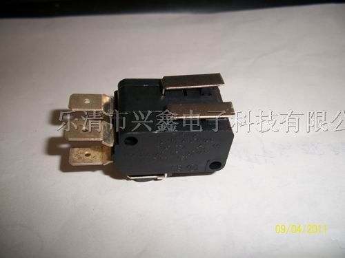 供应带臂双联微动开关
