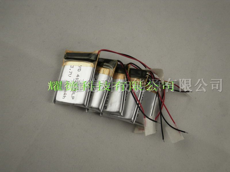 供应蓝牙耳机用3.7V300mAH602030聚合物锂电池