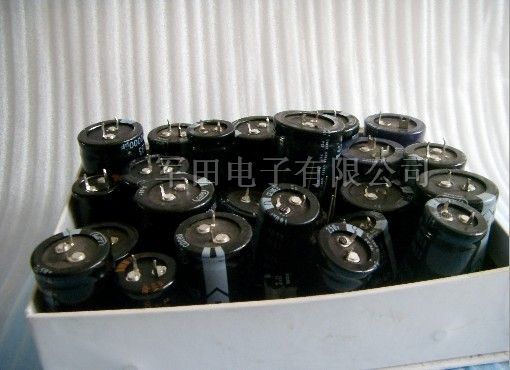 供应CD289S牛角自插式电容器