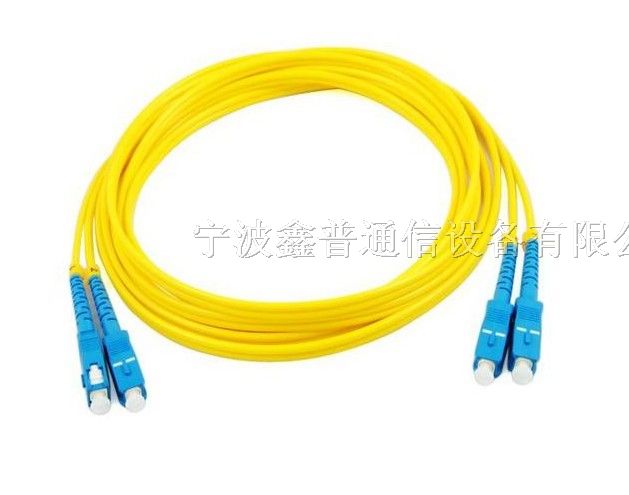 供应SC单模光纤跳线尾纤 SC多模光纤跳线尾纤