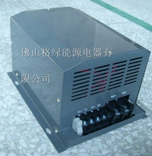 供应120V/110V电压的控制器，大功率充电控制器
