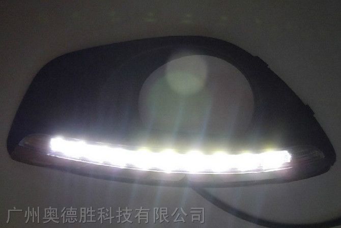 奥德胜供应现代新胜达日行灯新胜达专车*日间灯