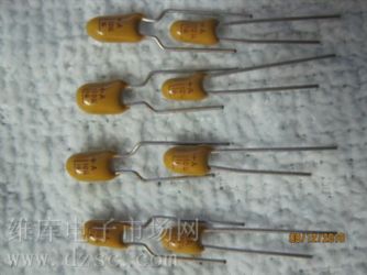 供应插件钽电容10UF16V,TAP106K016SCS 供应插件钽电容10UF16V,TAP106K016SCS